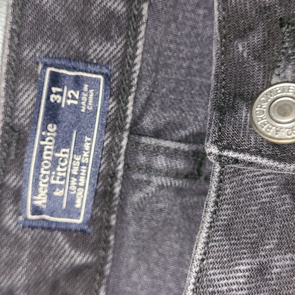 Abercrombie & Fitch Mini Gray Denim Skirt - Picture 5 of 5
